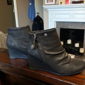 Blowfish Malibu black booties